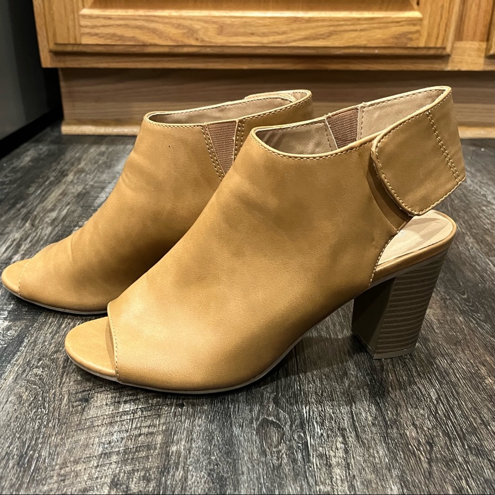 Peep toe booties in light brown